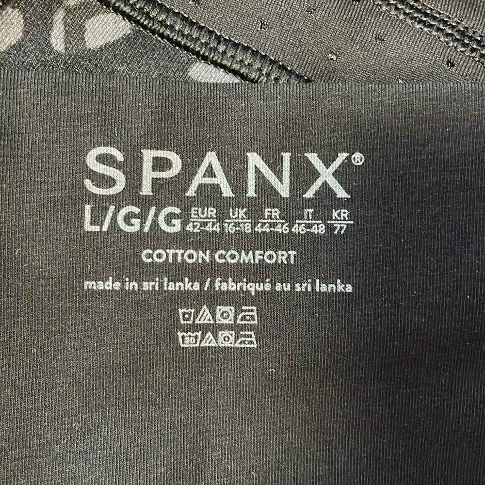 NWOT!!! SPANX Comfort Cotton Shapewear, Boy Shorts Style - Picture 4 of 4
